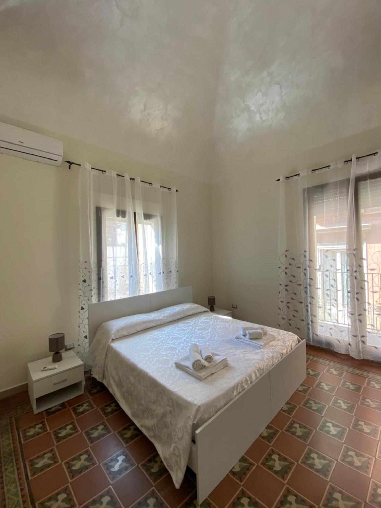 Il Cuore Di Catania Hotel Exterior photo
